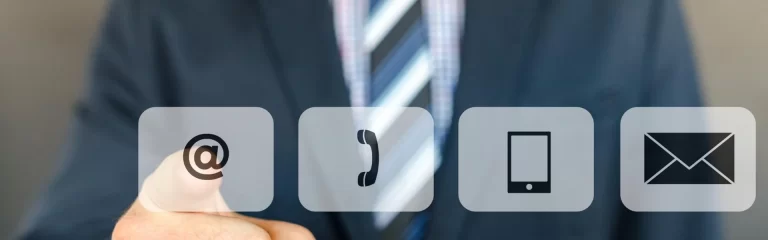 Recurso gráfico decorativo del encabezado de contacto
